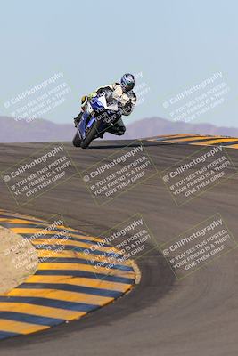 media/Dec-18-2022-SoCal Trackdays (Sun) [[8099a50955]]/Turns 9 and 10 Set 2 (1055am)/